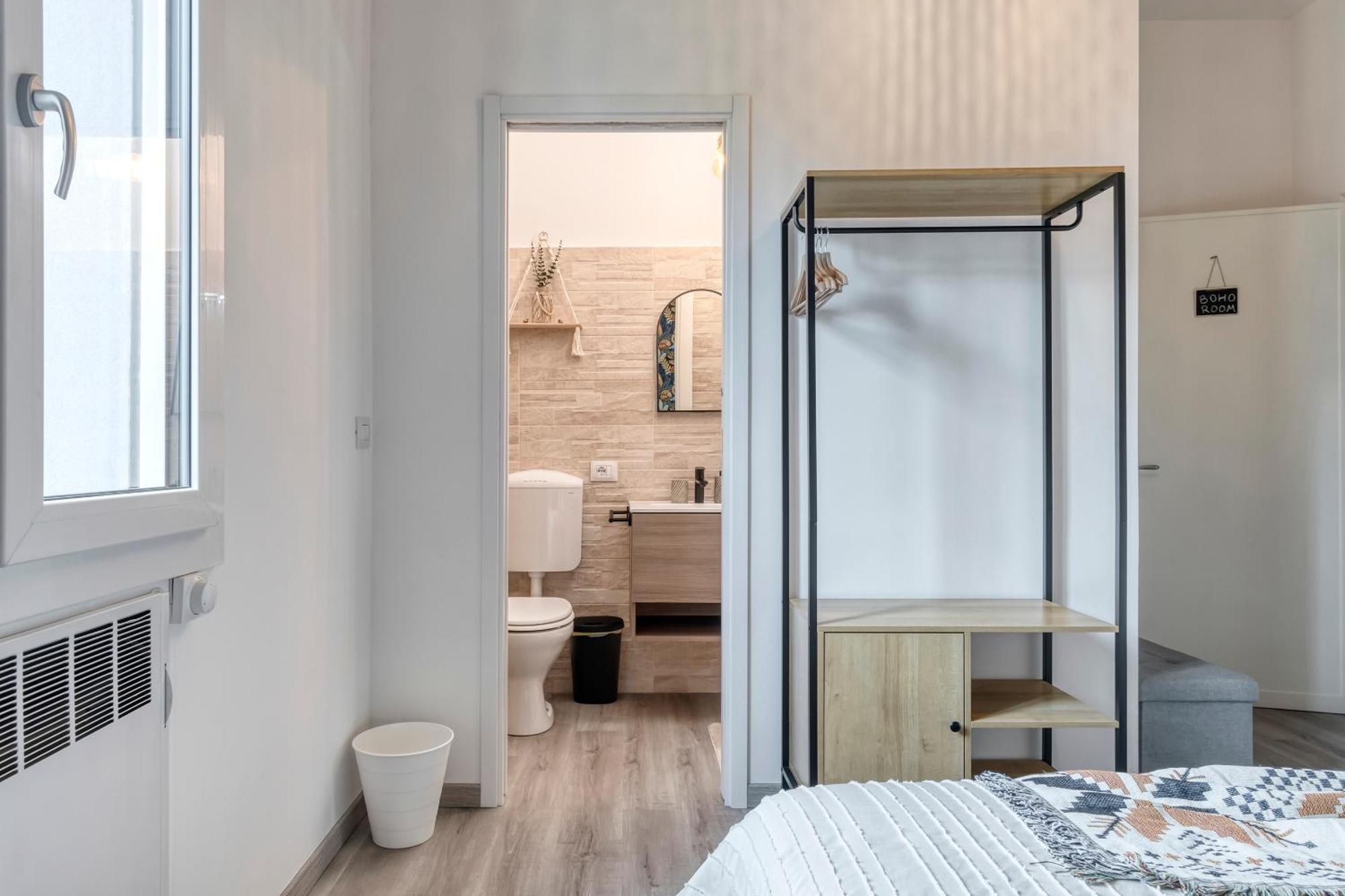 Wanderlust Rooms Bologna Fiera, Free Parking Экстерьер фото
