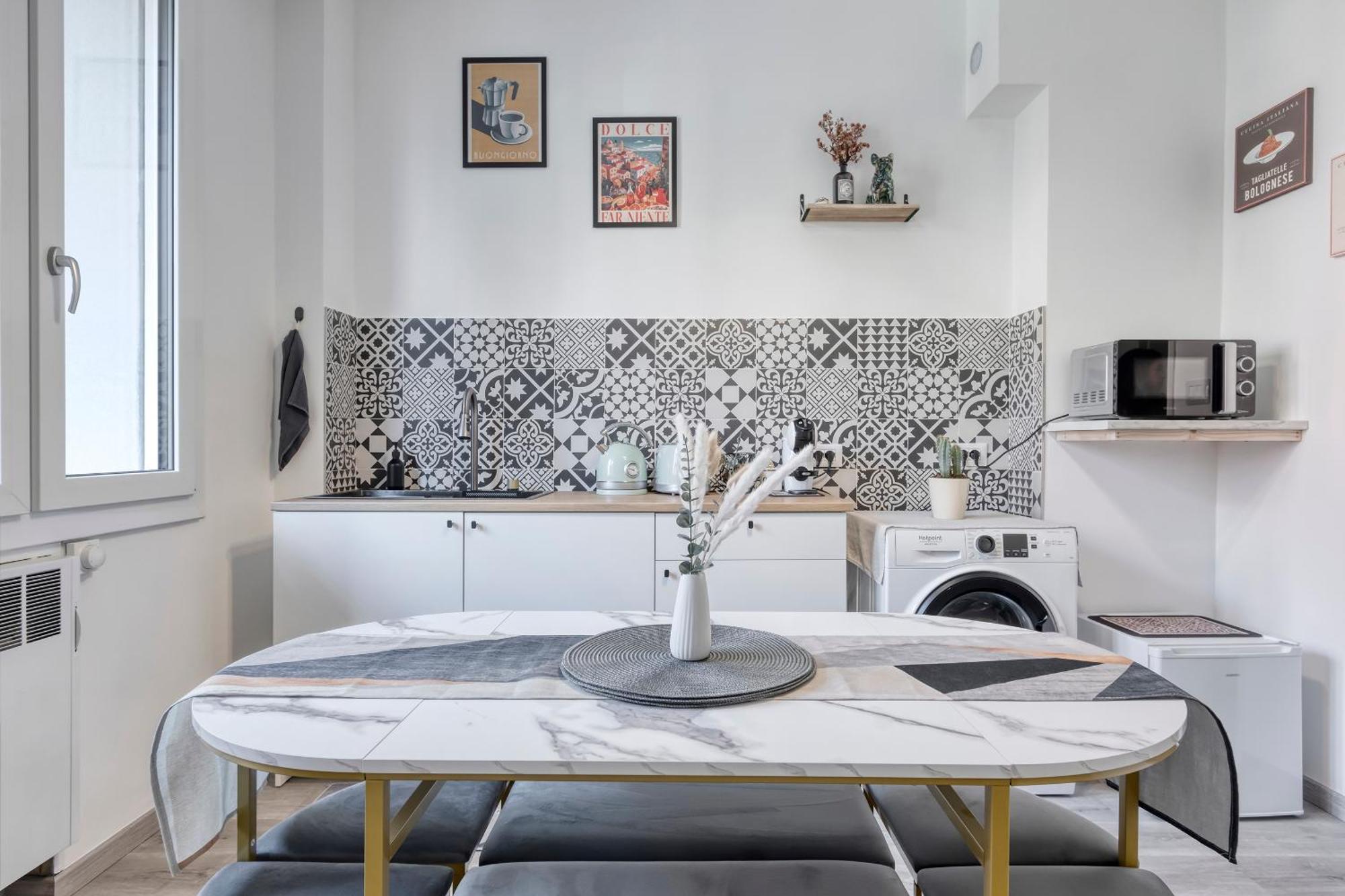 Wanderlust Rooms Bologna Fiera, Free Parking Экстерьер фото